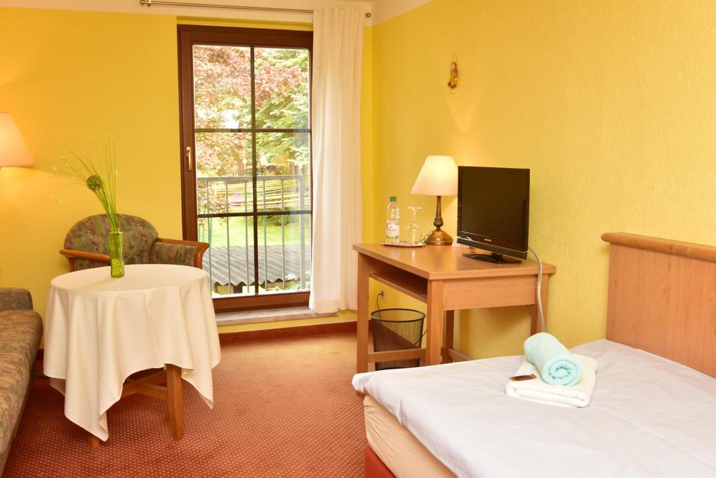 Landhotel Zur Guten Einkehr Grubschütz المظهر الخارجي الصورة